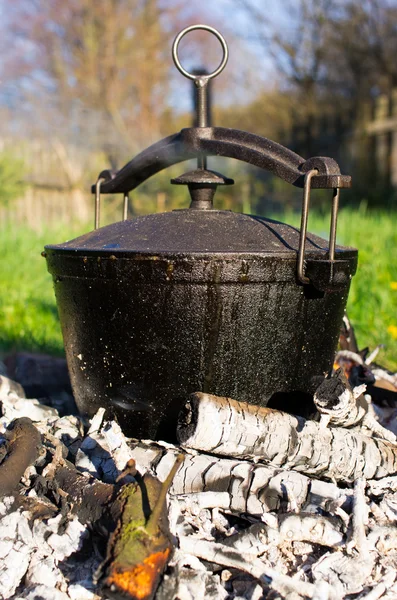 Vattenkokare i brand — Stockfoto