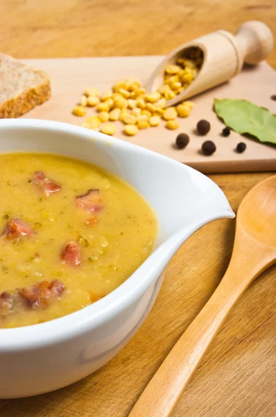 stock image Traditional fresh pea soup