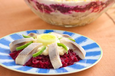 beetroots geleneksel ringa balığı salatası