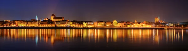 Torun'da gece panorama — Stok fotoğraf
