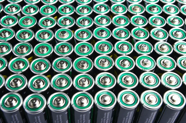 Fila de baterías — Foto de Stock