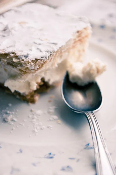 伝統的なナポレオンのケーキ — ストック写真