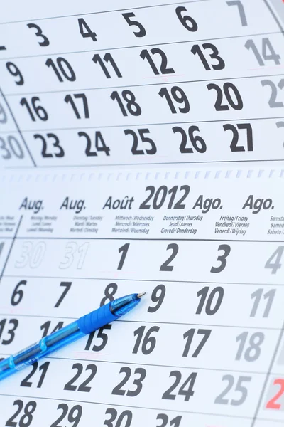 Pen en kalender — Stockfoto