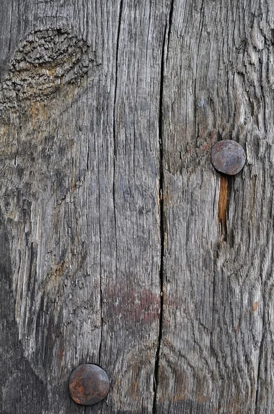 Staré dřevo s rezavé hřebíky — Stock fotografie