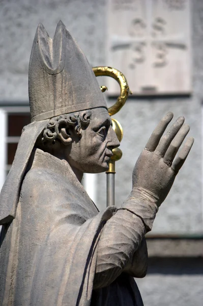 Statue d'un Pape — Photo