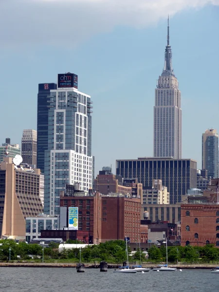 Esb ile New york skyline — Stok fotoğraf