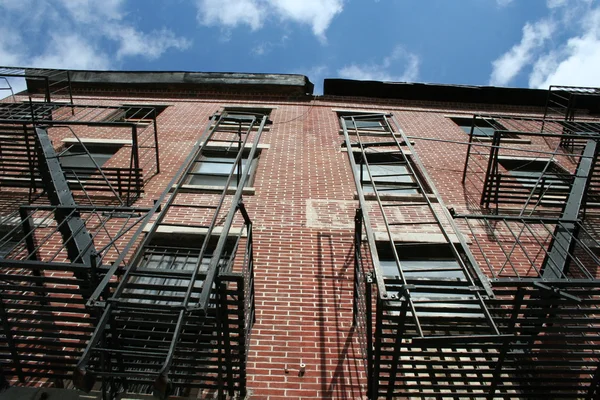 전형적인 뉴욕에 건물 — 스톡 사진