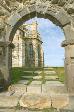 kilisenin arkasında ark Canan urdiales, cantabria, İspanya