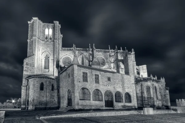 Kilise Canan urdiales, cantabria, İspanya — Stok fotoğraf