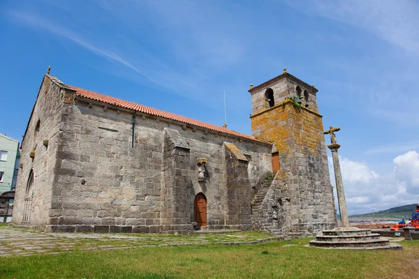 Iglesia en Laxe, La Coruña, Galicia, España — Foto de Stock
