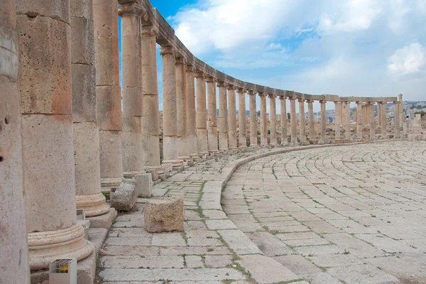 Στήλες σε jerash — Φωτογραφία Αρχείου