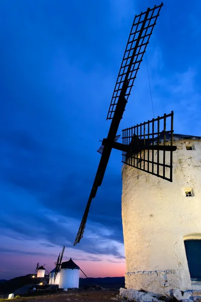 Mulini a vento a Consuegra, Toledo, Spagna — Foto Stock
