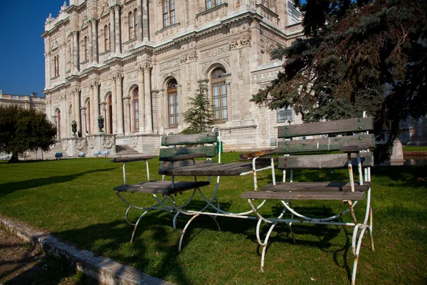 Dolmabahce palats, Istanbul, Turkiet — Stockfoto