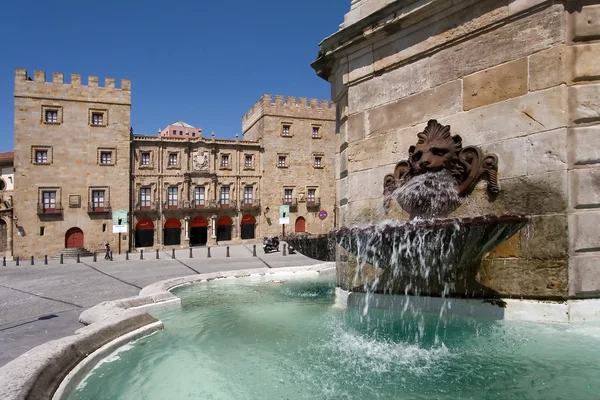 Revillagigedo 궁전, 히혼, 아스투리아스, 스페인 로열티 프리 스톡 사진