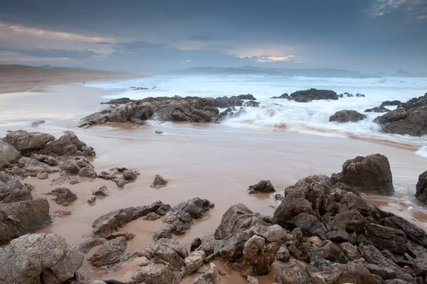Morze w liencres, cantabria, Hiszpania — Zdjęcie stockowe