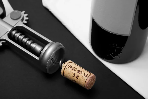 Wine bottle in black and white — Stock Photo, Image