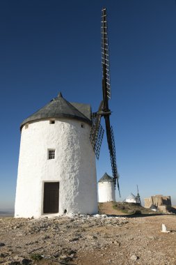 consuegra, castilla la mancha, İspanya'daki yel değirmenleri