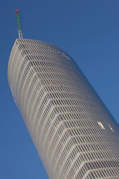 Ουρανοξύστης σε bizkaia, Μπιλμπάο, Ισπανία — Φωτογραφία Αρχείου