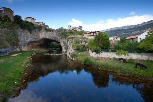 Puentedey, Бургос, Castilla y-Леон, Іспанія — стокове фото