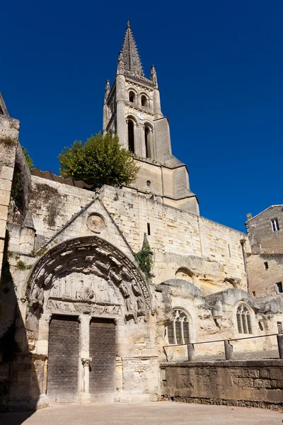 Kościół saint emilion, gironde, Akwitania, Francja — Zdjęcie stockowe