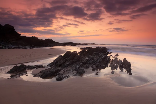 Stranden av arrietara, sopelana, Biscaya, Spanien — Stockfoto