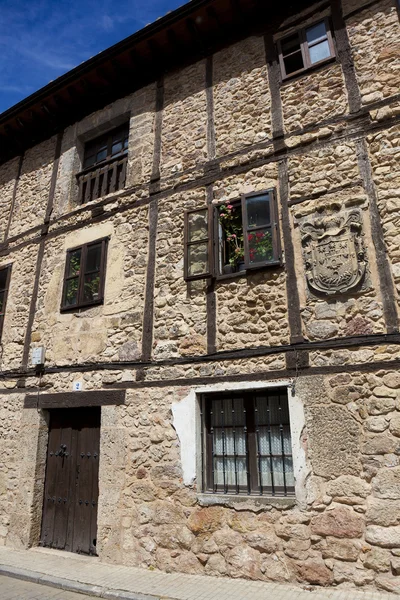 House in Oña, Burgos, Castilla y Leon, Spain — ストック写真