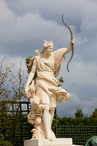 Άγαλμα στους κήπους του versalles, Γαλλία — Φωτογραφία Αρχείου
