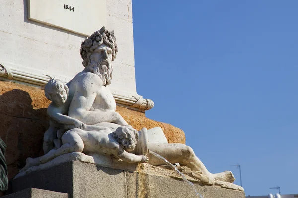 Άγαλμα στη Μαδρίτη, Ισπανία — Φωτογραφία Αρχείου