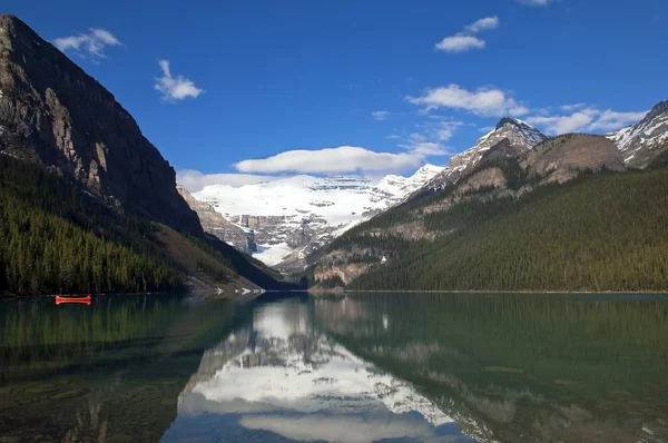 Sjön agnes. Banff alberta — Stockfoto