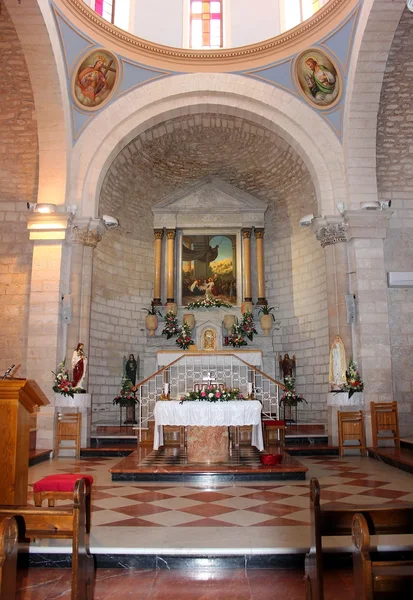 Altar na igreja — Fotografia de Stock