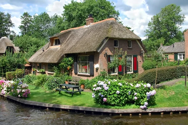 Giethorn in Netherlands — Stock Photo, Image