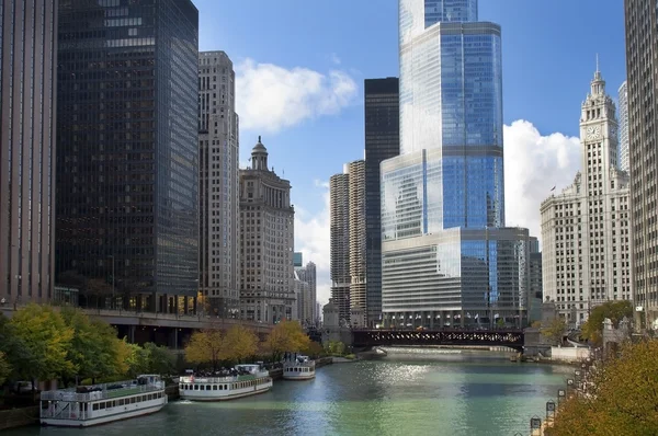 Piękny nowoczesny chicago — Zdjęcie stockowe