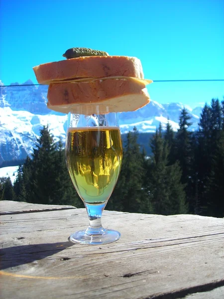 stock image Skiers lunch