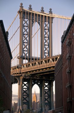 Manhattan Bridge clipart