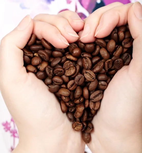 Κόκκοι καφέ καρδιά — Φωτογραφία Αρχείου