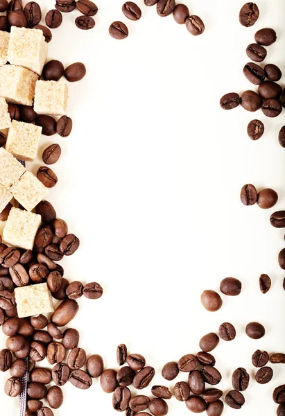 Kávová zrna, papír, — Stock fotografie
