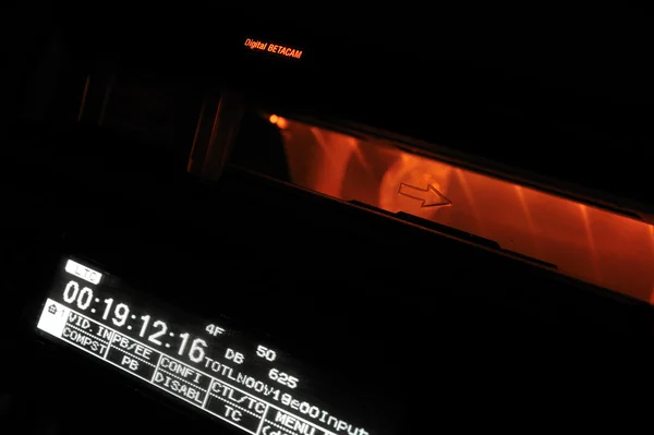 Close-up do painel frontal do gravador digibeta — Fotografia de Stock