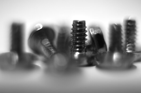 Макро-снимок винтов, реальное движение покраснело (без кг.), низкий расход
.