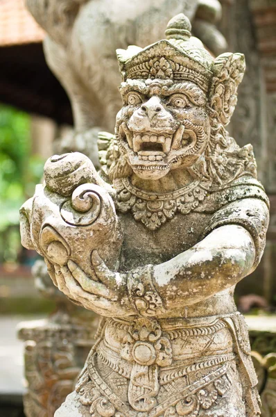 Άγαλμα του Μπαλί δαίμονας στο ubud, Ινδονησία — Φωτογραφία Αρχείου