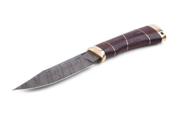 Nóż wykonany?stali damasceńskiej z drewnianym uchwytem — Zdjęcie stockowe