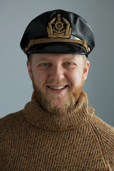 La gorra del joven marinero — Foto de Stock