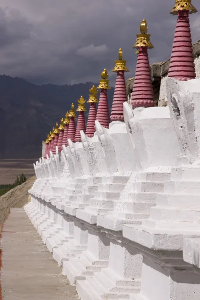 Stupas budistas — Fotografia de Stock