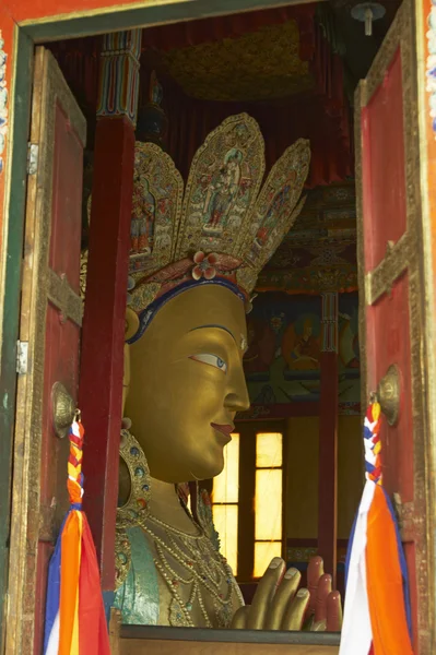 Olbrzymi złoty Budda — Zdjęcie stockowe