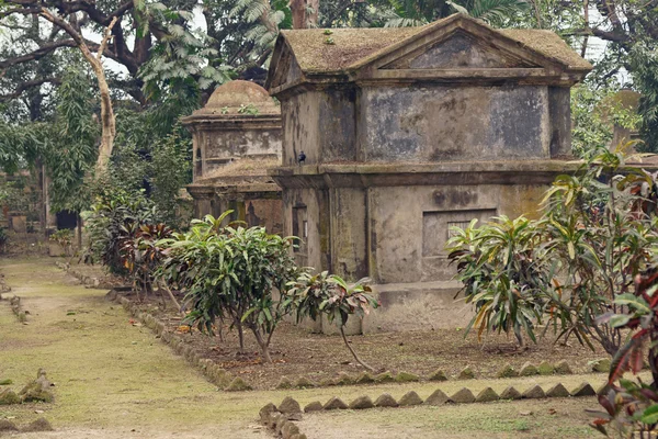 Alter christlicher friedhof in kalkutta — Stockfoto
