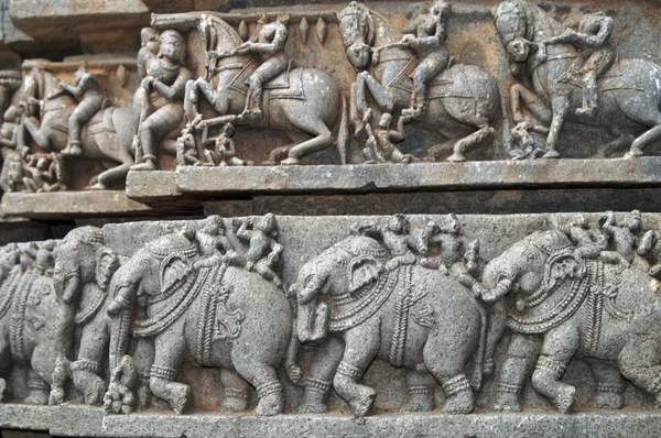 Esculturas em templos — Fotografia de Stock