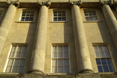 royal crescent taş sütunlar