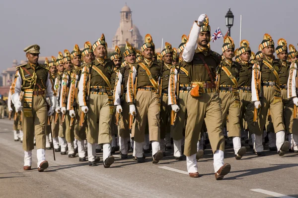 Marching Down the Raj Path — Stock Photo, Image