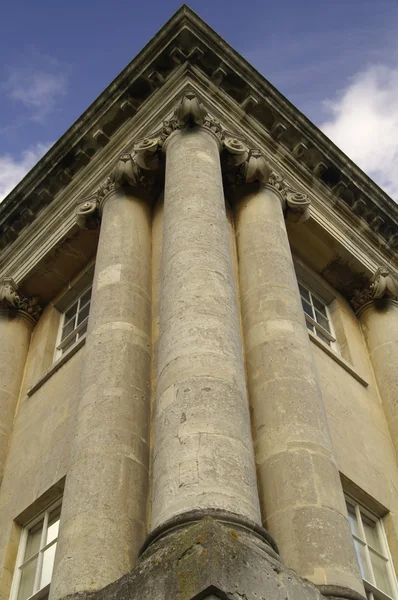 Kamenné pilíře royal Crescent — Stock fotografie
