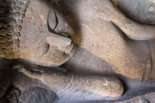 Древний Будда — стоковое фото