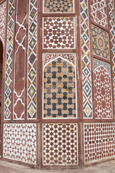 Artesanato em um túmulo islâmico — Fotografia de Stock
